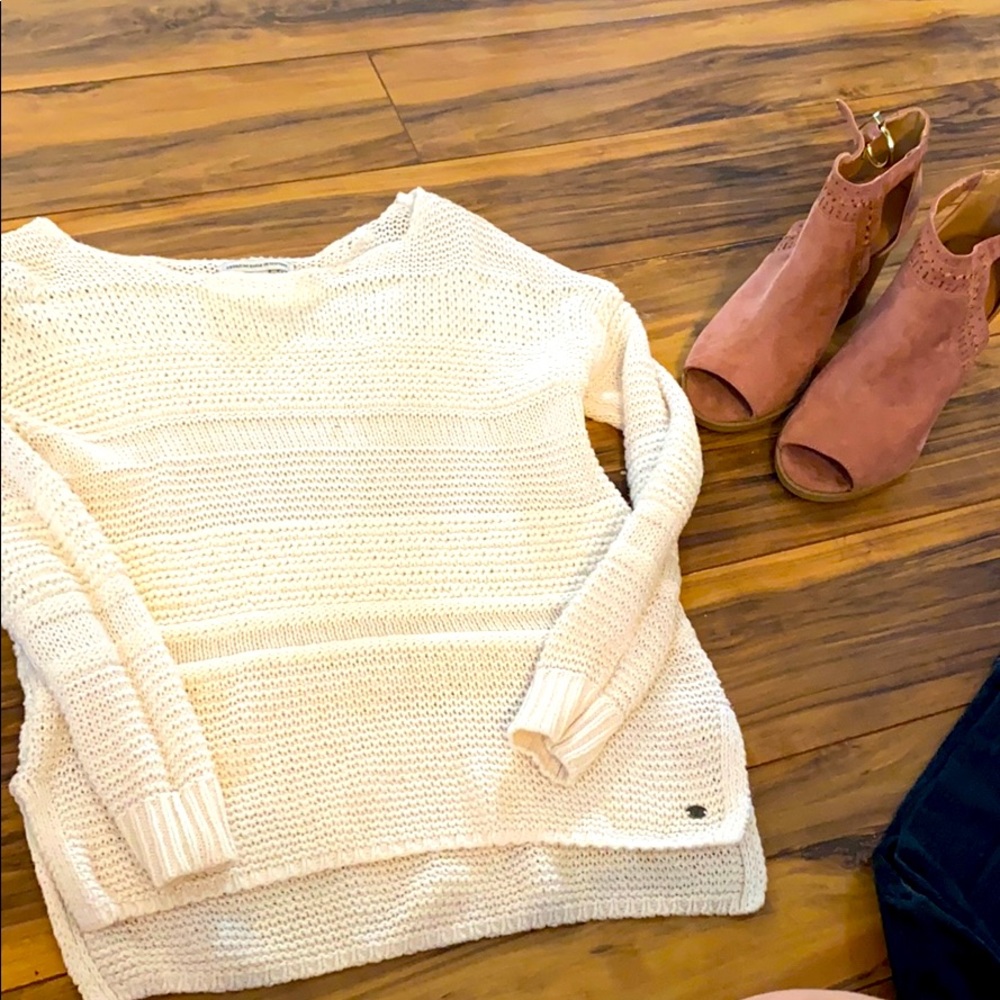 American eagle sweater